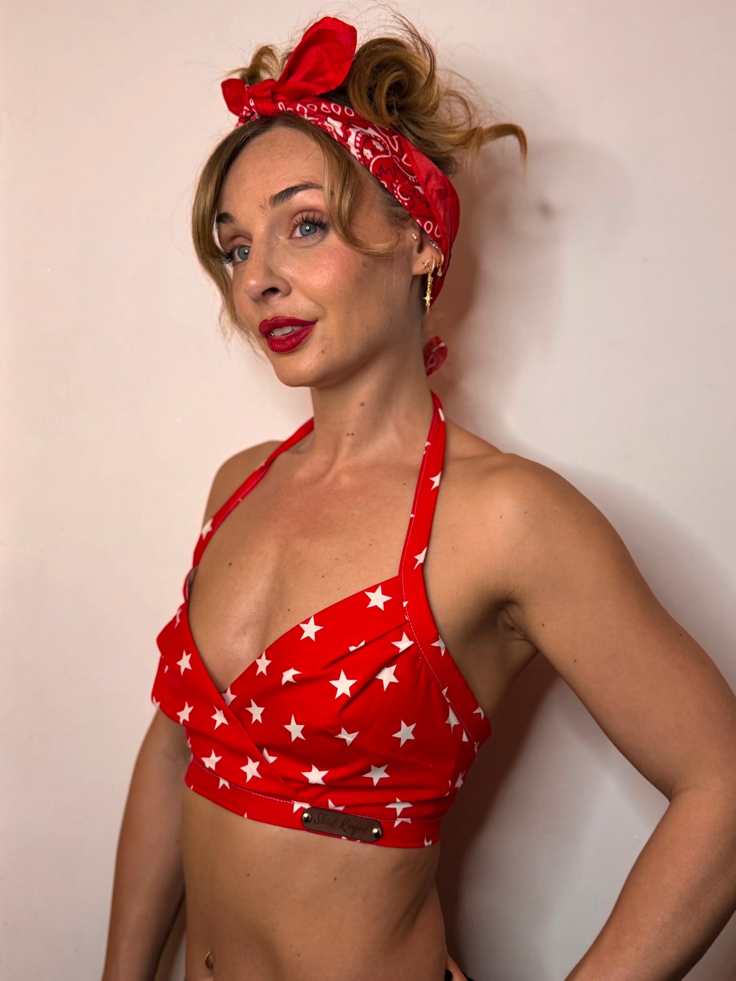 Lita Halter Crop Top - Starz