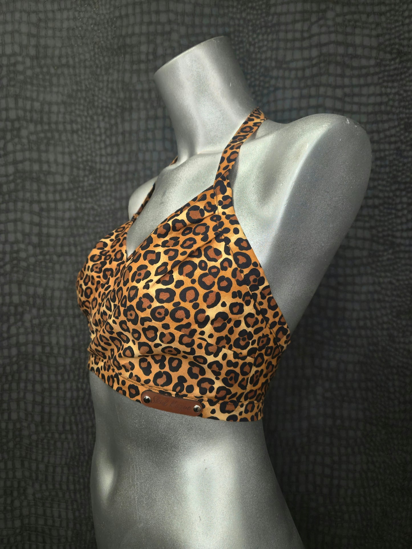 Lita Halter Crop Top - Leopard