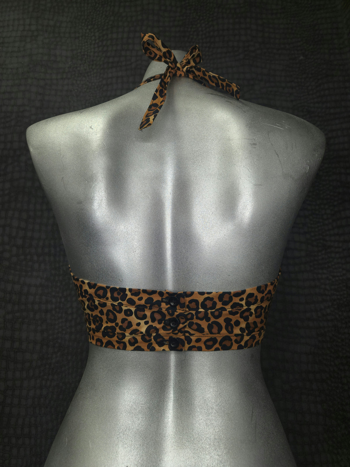 Lita Halter Crop Top - Leopard