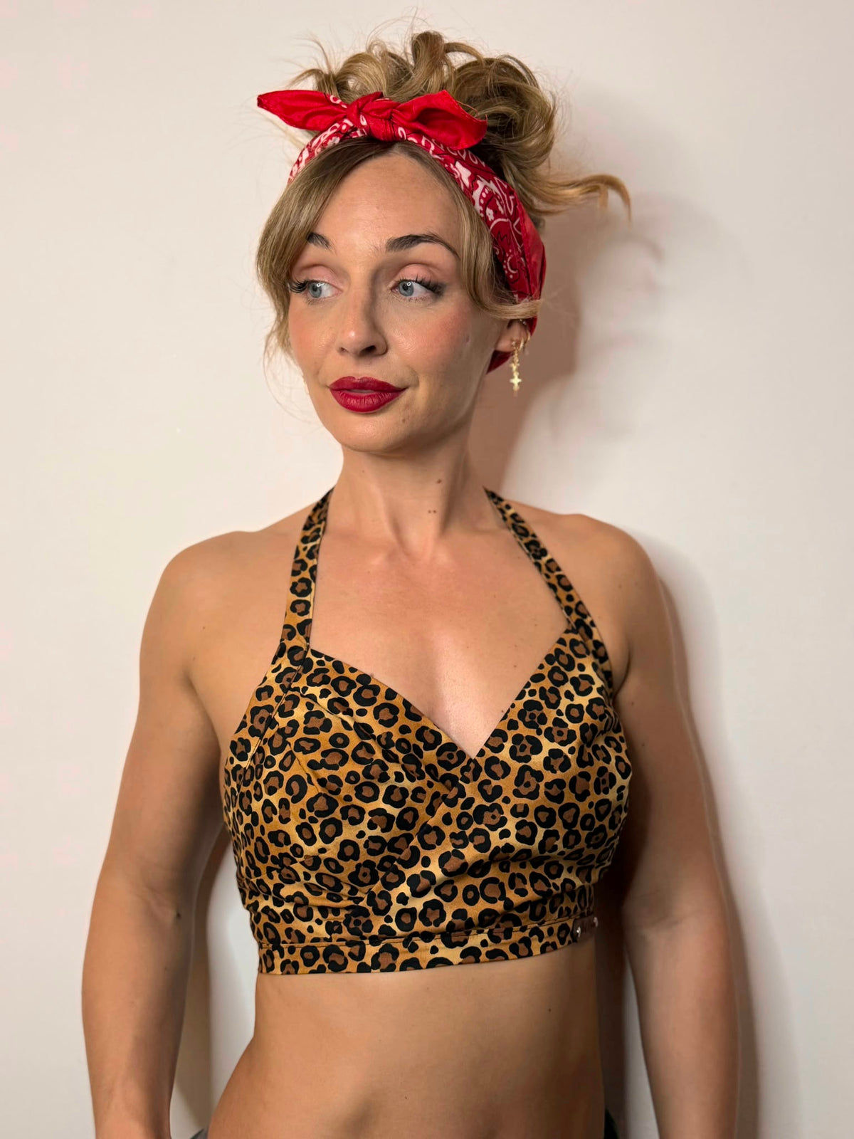 Lita Halter Crop Top - Leopard