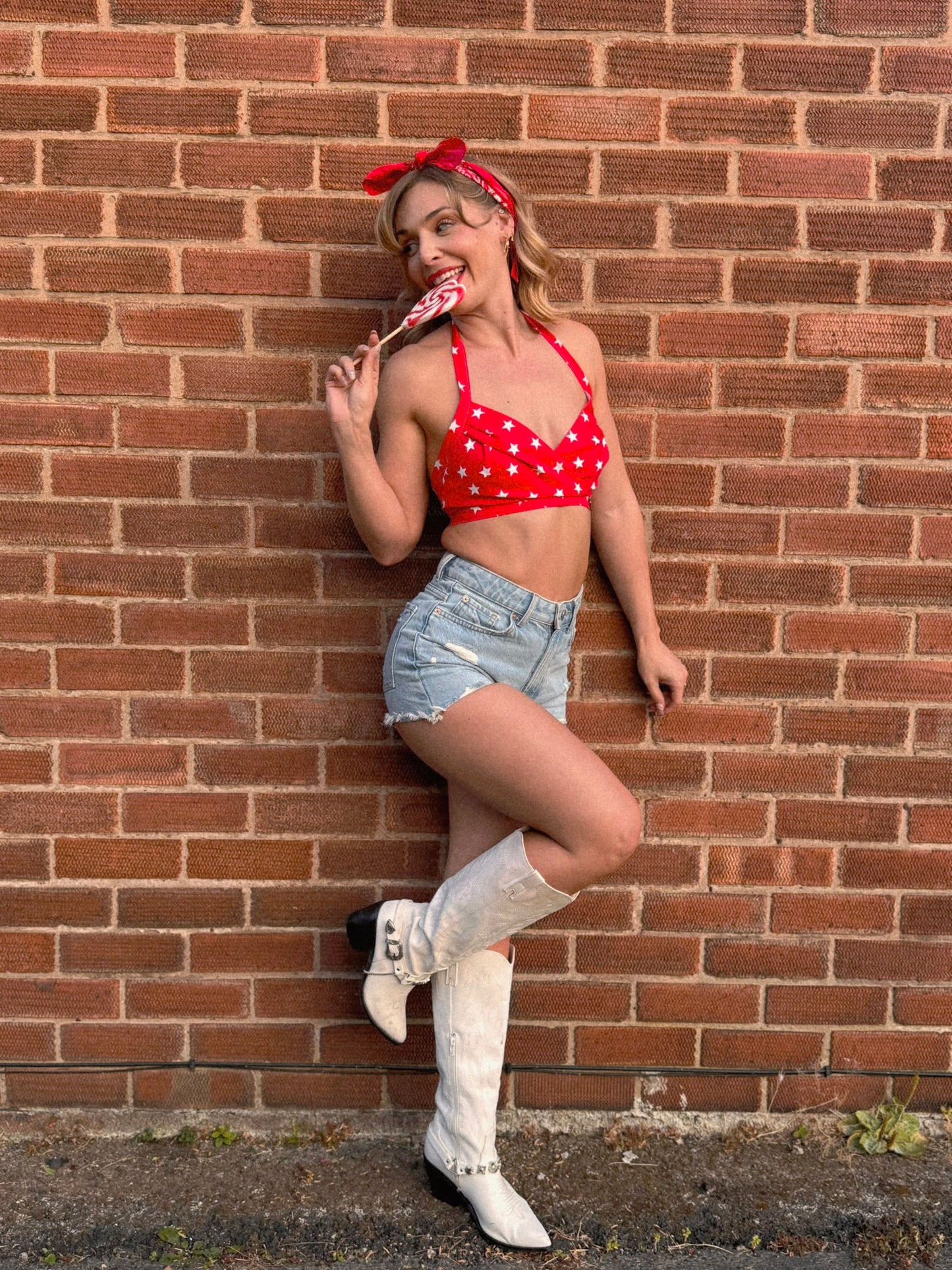 Lita Halter Crop Top - Starz